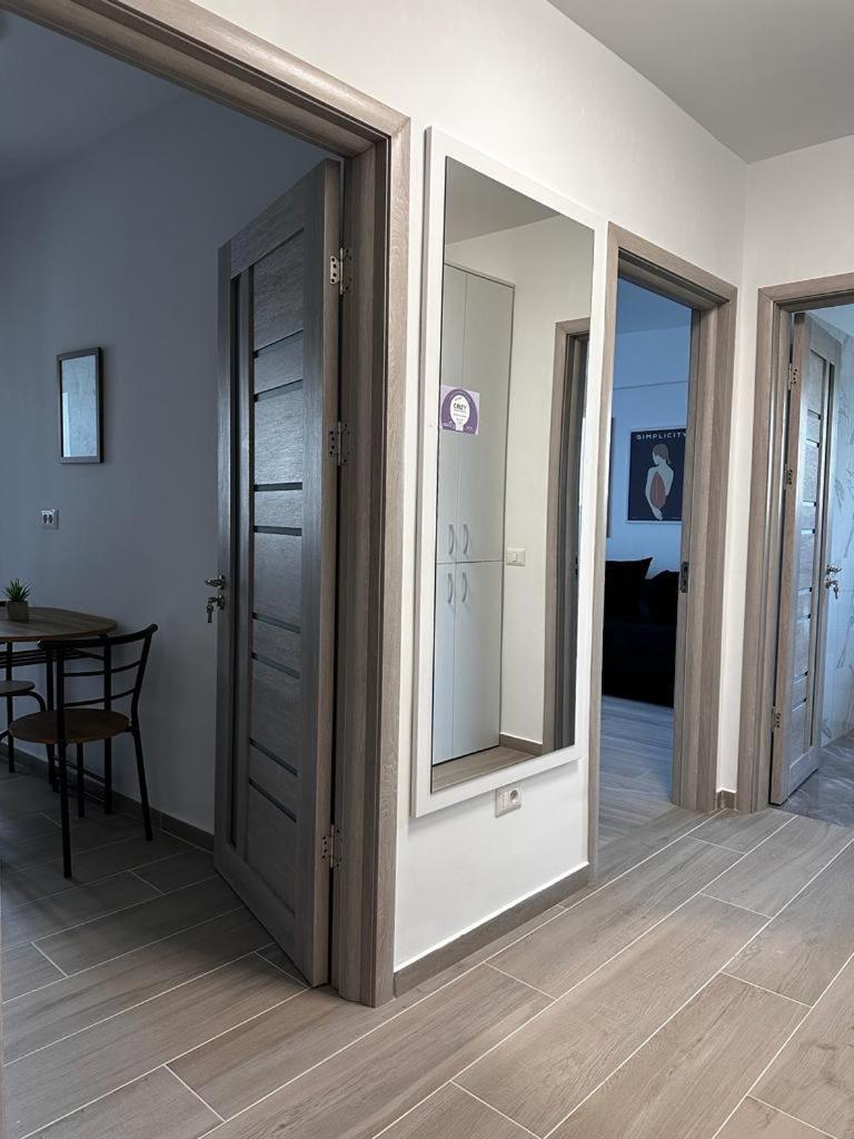 Apartment Cozy In Suceava